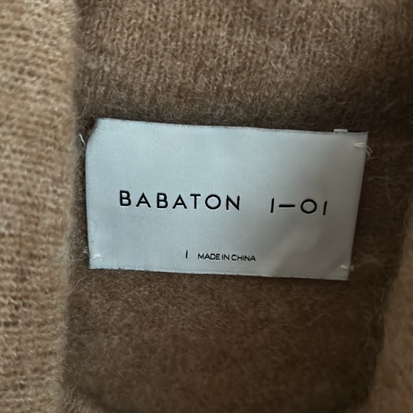 Aritzia (Babaton) Sweater - Picture 2 of 5